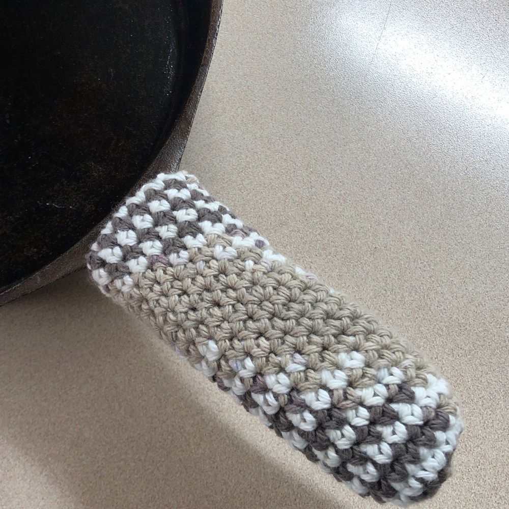 Crocheted cast iron Pan Handle holder cotton double thick handmade